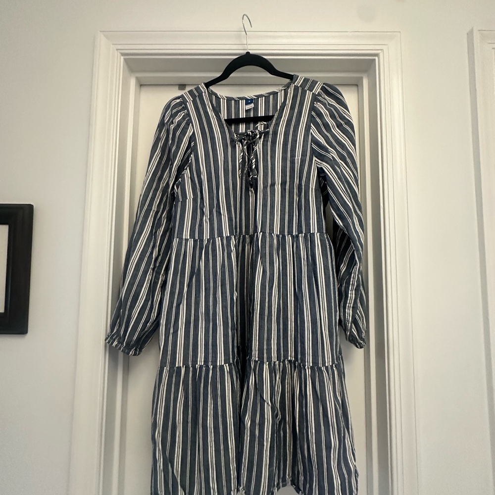 Chic Navy Striped Dress with Tie-Front